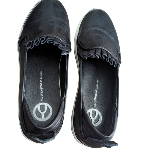 The Wishbone Collection Loafers - Picture 3 of 13